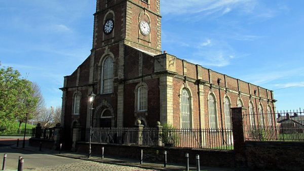 Pse Sunderlandi refuzon ofertën e Chelseat për Xhakën?