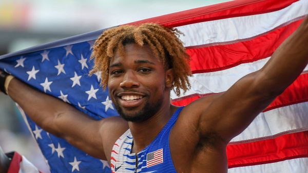 Noah Lyles thyen rekordin botëror në garën e pazakontë 150 metra