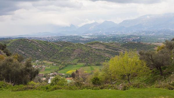 Sa shpenzojnë kosovarët në turizmin e Shqipërisë?