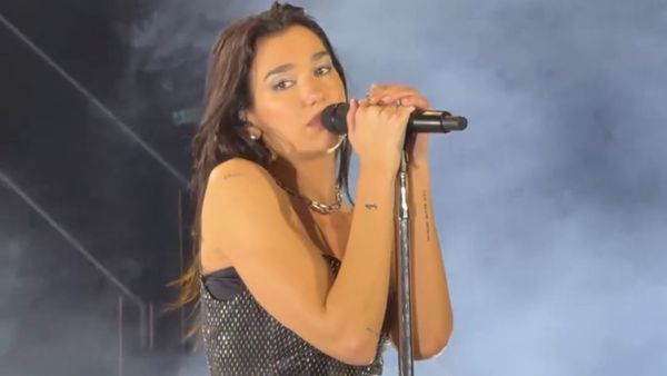 Dua Lipa: nga mësuesja që i tha 'nuk je për të kënduar' te Grammy