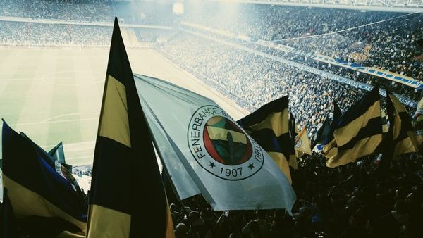 Si e priti Fenerbaçja Muriqin kur mbërriti në Stamboll?