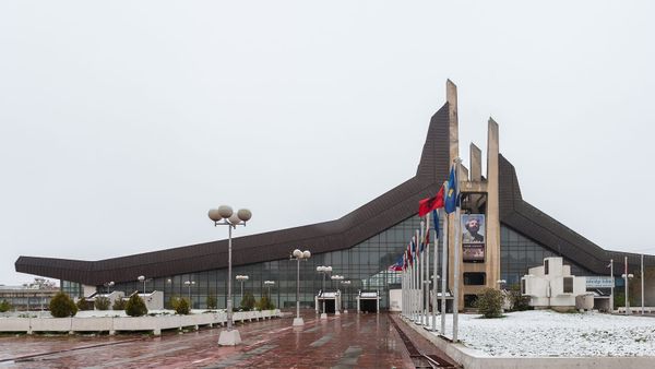 Pse po venitet festa e Panairit të Librit në Prishtinë?