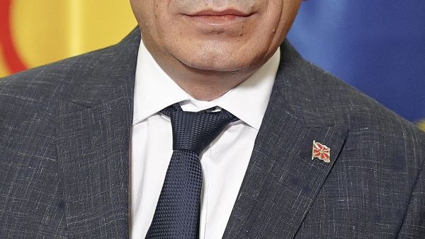 Si pretendon Izet Mexhiti se VLEN mori 'hisen' e shqiptarëve?