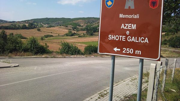 Kulla e Azem dhe Shote Galicës