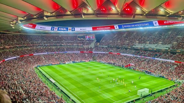 Sa kërkon Atletico nga Barcelona për Álvarez: 500 milionë ose asgjë?