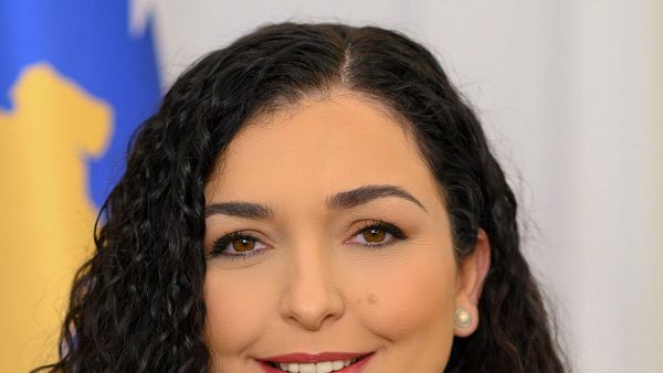 Pse Blendi Fevziu publikoi pyetjet e papara me Thaçin?