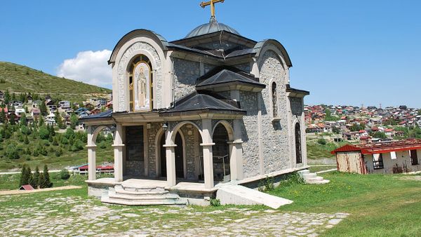 Pse Faton Ahmeti e cilëson protestën në Tetovë kundër 'serbizimit'?