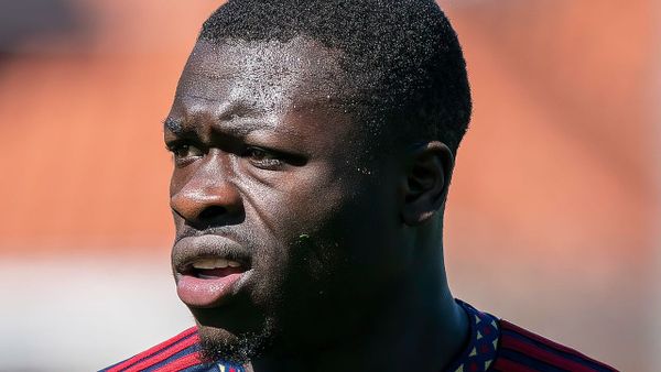 Holanda mposht Tunizinë 3-1 dhe kalon si e para e Grupit F