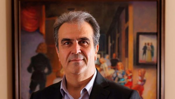 Pse u mbush Filharmonia e Shkupit me muzikë sufiste të Shabanit e Demircit?