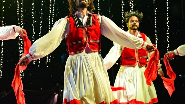 Kush janë 18 artistët që sjellin sofrën shqiptare sonte në Shkup?