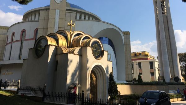 Pse blerësit e dy kateve në Dibër humbën çatisë dhe garazhet?