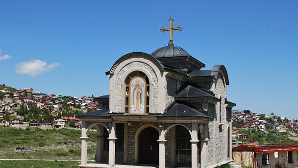 Pse Taulant Balla mbështet protestat në Tetovë kundër vendimit të Gjykatës Kushtetuese?