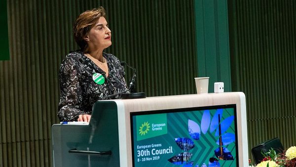 Çfarë thotë eurodeputetja greke Vula Tsetsi për zgjerimin e BE-së në Shqipëri?