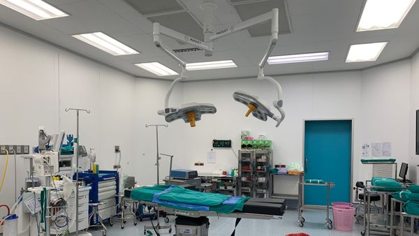 25 anesteziologë të rinj nisin punën në QKUK dhe spitalet rajonale