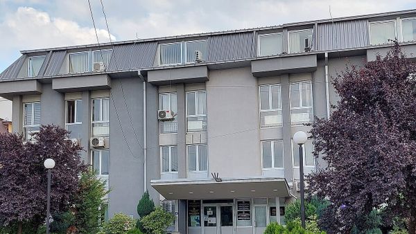 35-vjeçari nga Gostivari kallëzohet penalisht — kërkoi 5.000 euro për heshtje