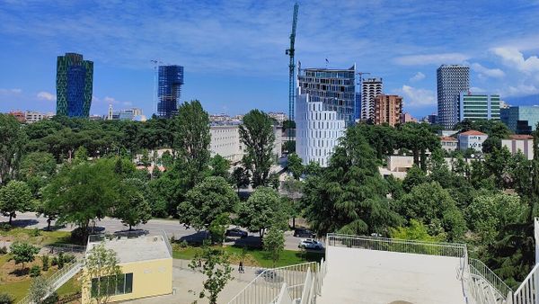 Adnan Xholi hyn i pari në garën për Prokuror të Përgjithshëm