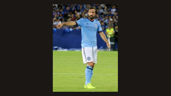 Andrea Pirlo merr drejtimin e Italisë