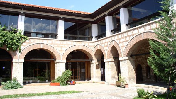 Çarshia e Shkupit nis festivalin e parë ndërkombëtar të muzikës klasike
