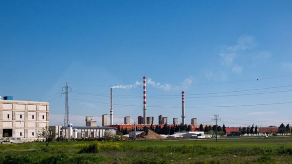 Çfarë po shkakton ndërprerjet e shpeshta të energjisë elektrike në Kosovë?
