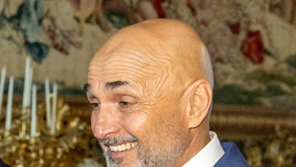 Juventus i jep Zhegrovës një vit tjetër pas sezonit me lëndime
