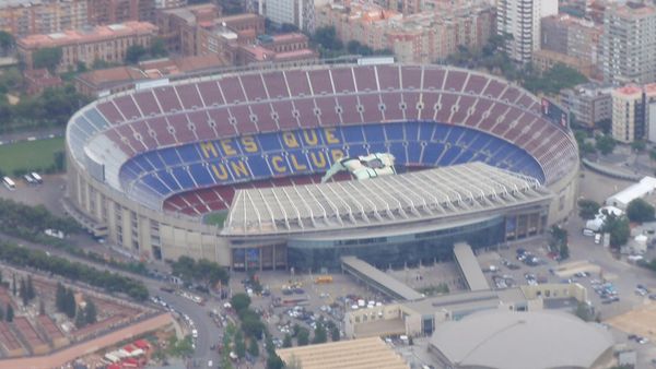 Dhëndri kosovar Adeyemi bie dakord me Barcelonën