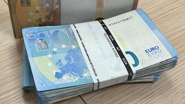 Dogana në Tabanoc sekuestron 64.250 euro të padeklaruara