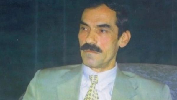 Koloneli Ahmet Krasniqi, komandant i parë i FARK-ut, i vrarë në Tiranë më 21 shtator 1998