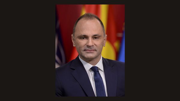 Filipçe: bllokimi i rrugës evropiane është grusht shteti