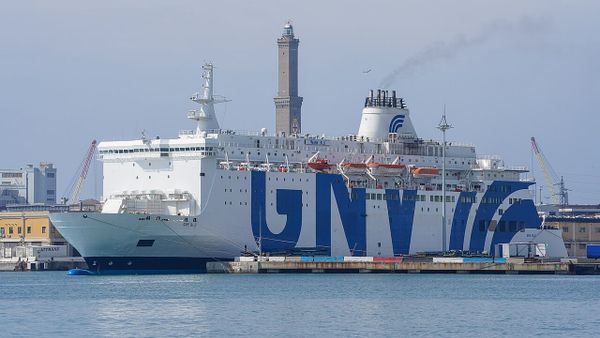 Genoa kërkon Mario Mitajn — pengesë pagat e larta në Arabi