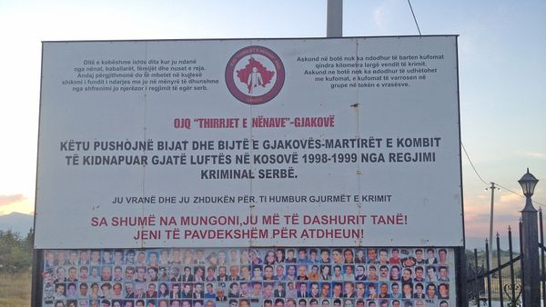 Të zhdukurit e Kosovës: 1.600 fate ende të hapura, 27 vjet pas luftës