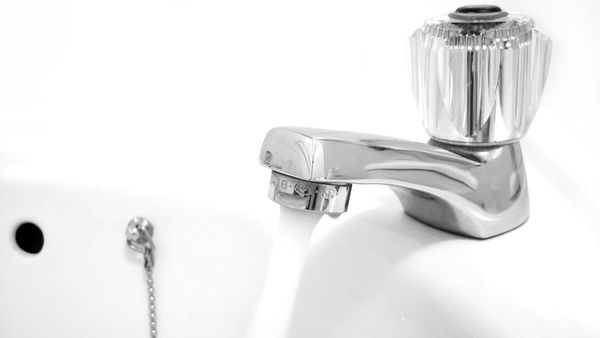 Rubinet uji — kriza e ujit të pijshëm në Gostivar