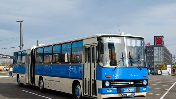 Ikarus dhe EVN fitojnë tenderin në Shkup — 150 autobusë elektrikë