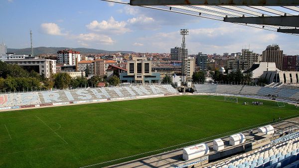 Kush pengon zhvillimin e futbollistëve të Kosovës?