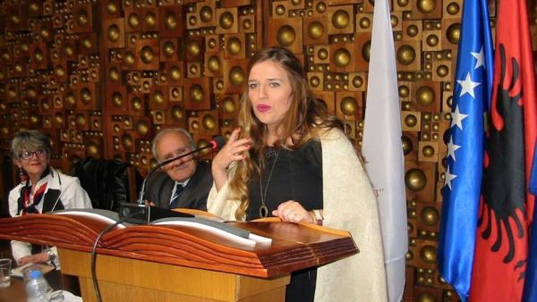 Ligji për KPM-në dhe sulmet e politikanëve rrezikojnë lirinë e mediave