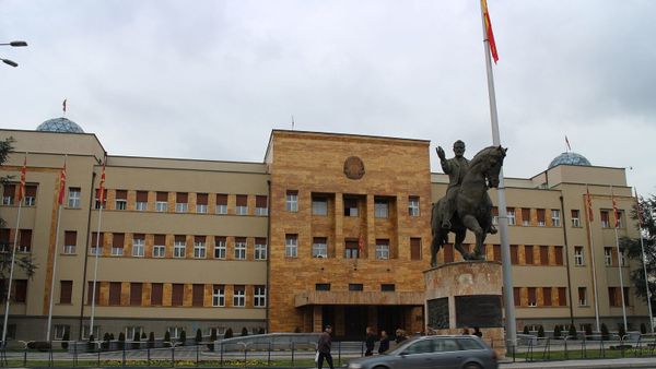 Pallati i Kuvendit në Shkup, ku më 16 nëntor 2001 u miratuan 15 amendamentet kushtetuese të Ohrit
