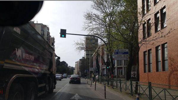 MIT: Nesër nuk do të ketë kufizim të qarkullimit të kamioneve në autostradë
