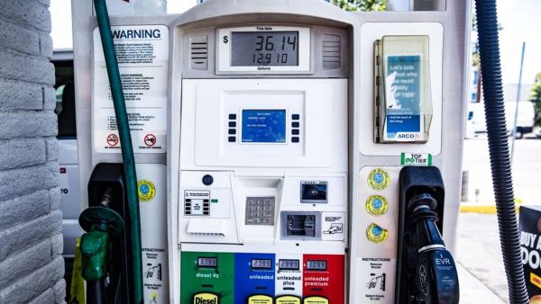 Nafta prek 1.72 euro për litër, qytetarët ankohen