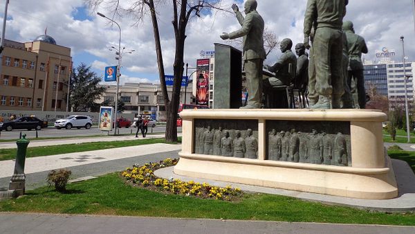 Petrushevski akuzon LSD, BDI e Taravarin për standarde të dyfishta