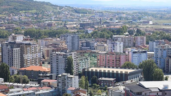 Policia dhe ATK zbulojnë parregullsi në 34 autoparkingje në katër qytete