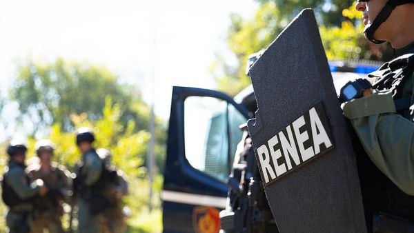 Policia rrethon vrasësin e vjehrrit në Fier pasi liroi pengun
