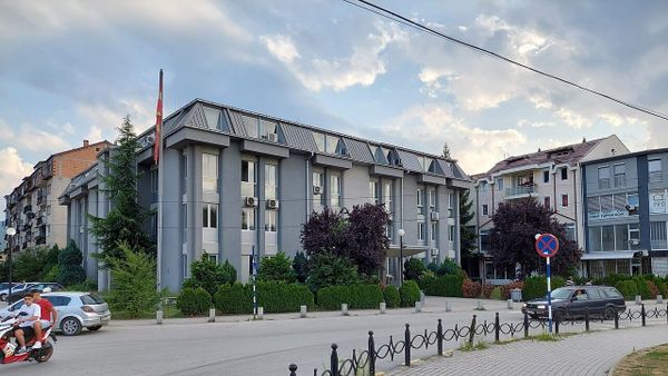 Punëtori mashtron firmën në Gostivar — zhduket me 110.700 denarë