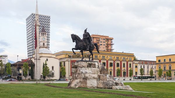 Qeveria miraton ngritjen e Institutit të parë të Tumoreve