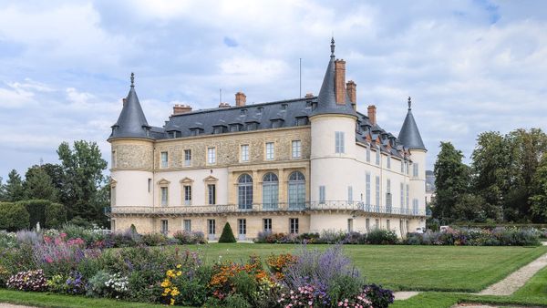 Château de Rambouillet, kështjella ku u mbajt konferenca në shkurt 1999
