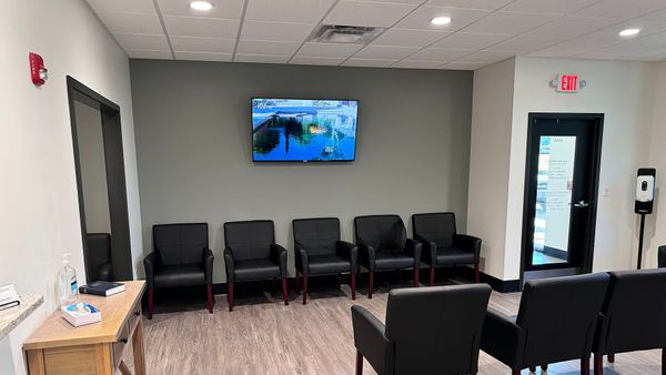 Gostivari regjistron 1.554 pacientë në spital — rastet e reja bien nga 649 në 564