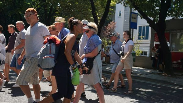 Sejdarasi: turizmi ra nga kostot dhe euroja, jo nga protestat