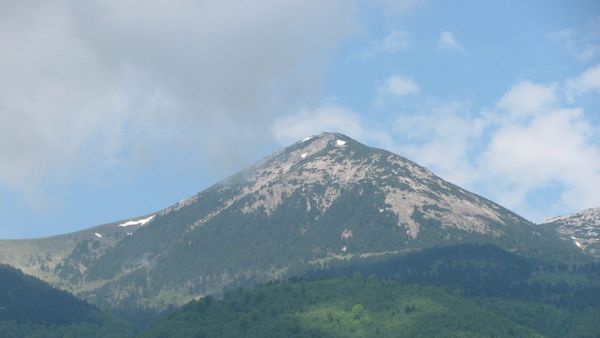 Maja e Strellcit, mbi vendlindjen e Tahir Zemajt në Dukagjin