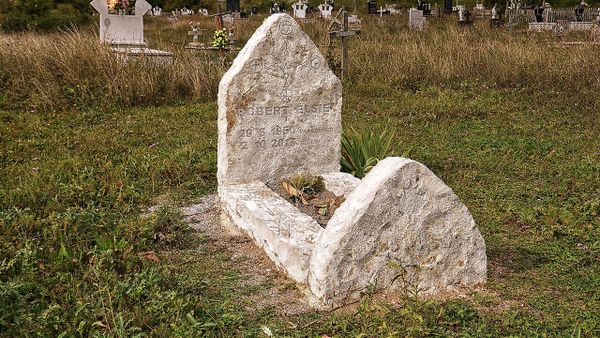 Robert Elsie: Kush e bëri Shqipërinë të njohur në botë?
