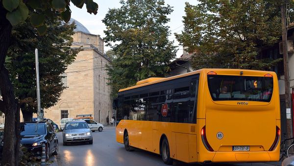 Prishtina shtrenjton biletat fizike të autobusit në 80 centë