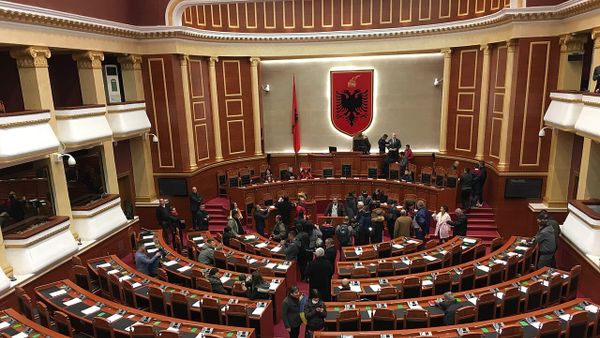 Pse PS propozon ndryshimin e Kushtetutës për rikandidimin e prokurorëve të SPAK?