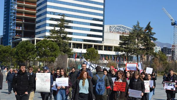 Pse marshohet protesta e 37-të në Tiranë?